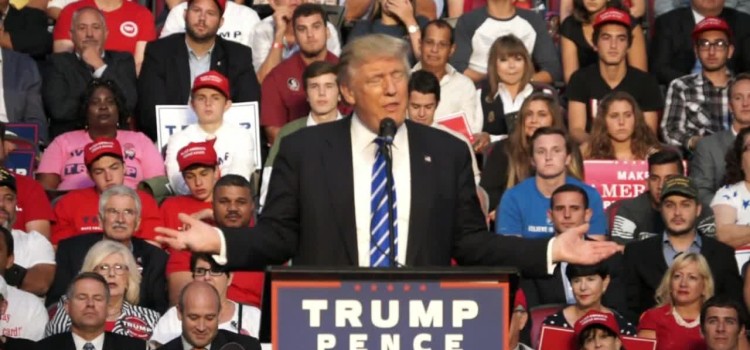 Donald Trump Gets Crowd to Turn Dangerously Angry At Media