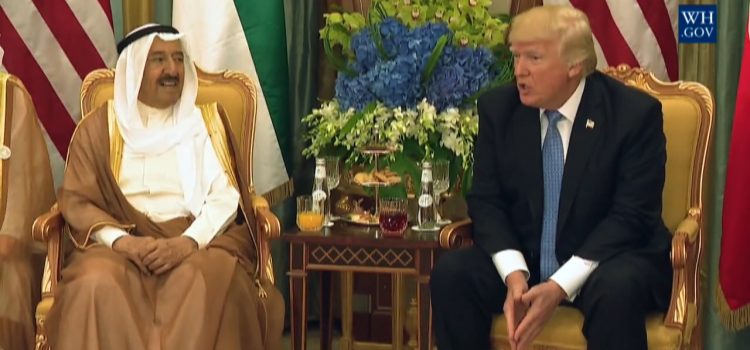 President Trump Has a Very Friendly Meeting With The Emir Of Kuwait